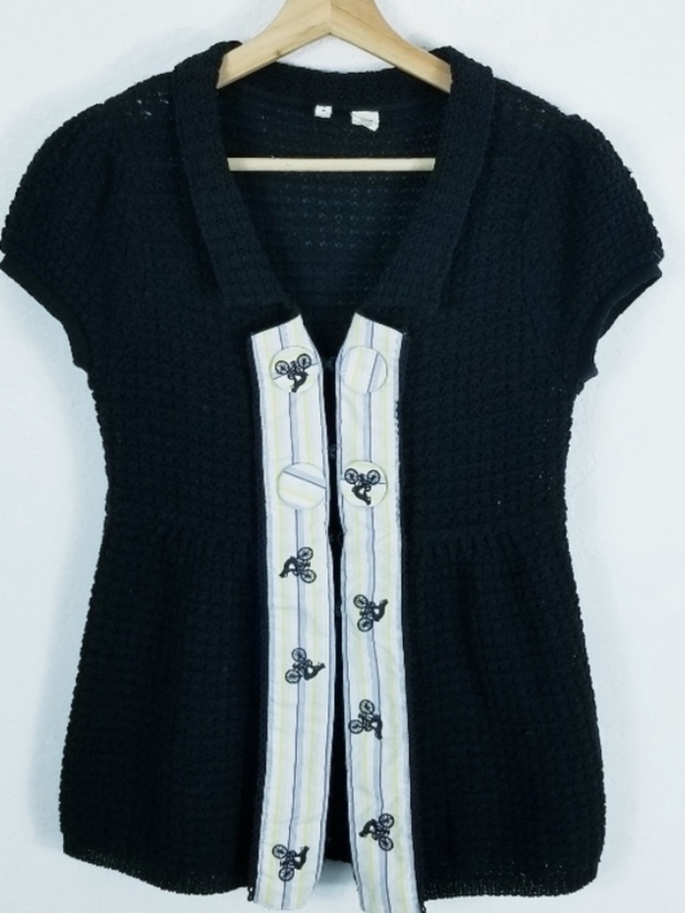Moth Short-Sleeve Knit Cardigan with Embroidered Ribbon Trim
